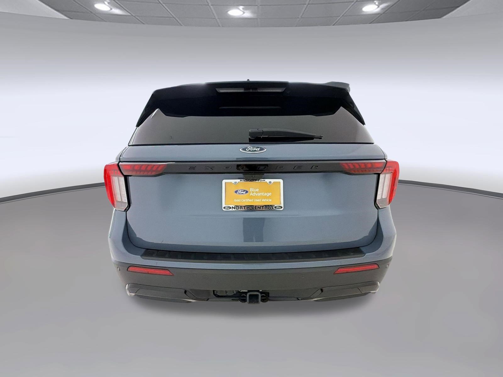 Certified 2025 Ford Explorer ST-Line RWD image 10