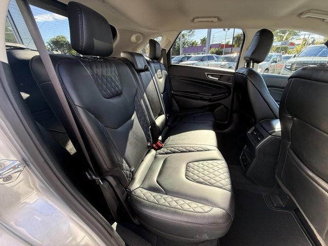 Certified 2024 Ford Edge Titanium image 17