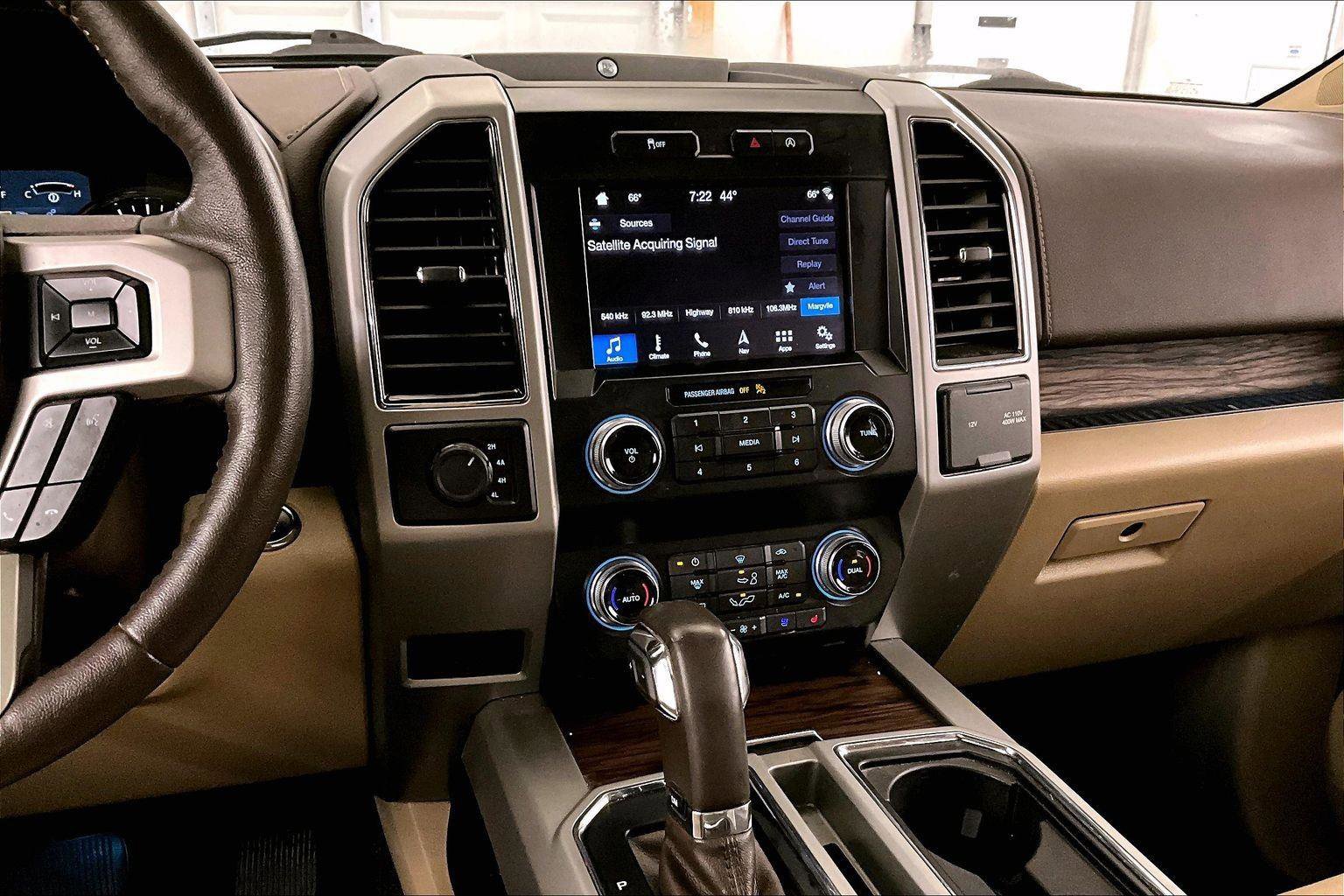 Certified 2019 Ford F150 Lariat w/ Equipment Group 502A Luxury image 6