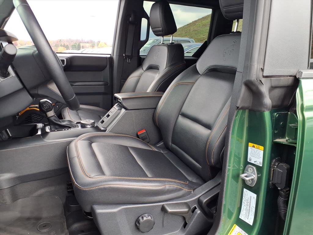 Certified 2024 Ford Bronco Badlands image 8