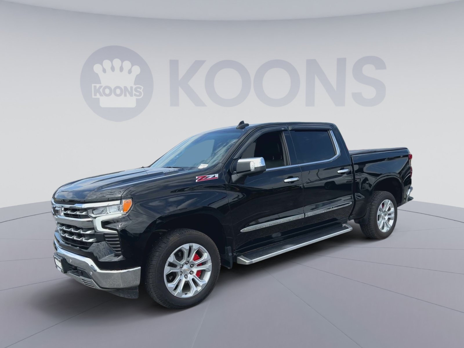 Used 2023 Chevrolet Silverado 1500 LTZ AWD/4WD image 5
