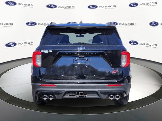 Certified 2022 Ford Explorer ST w/ Equipment Group 401A image 4