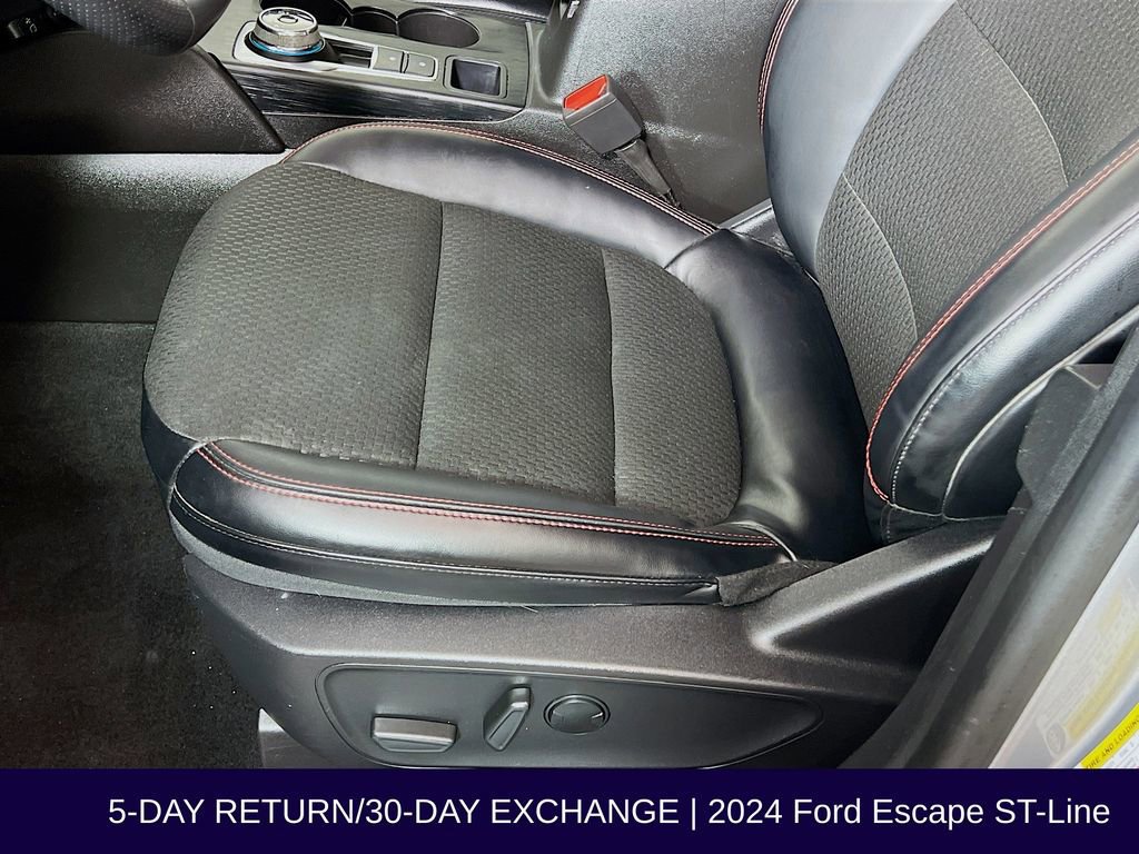 Certified 2024 Ford Escape ST-Line w/ Tech Pack #1 image 24