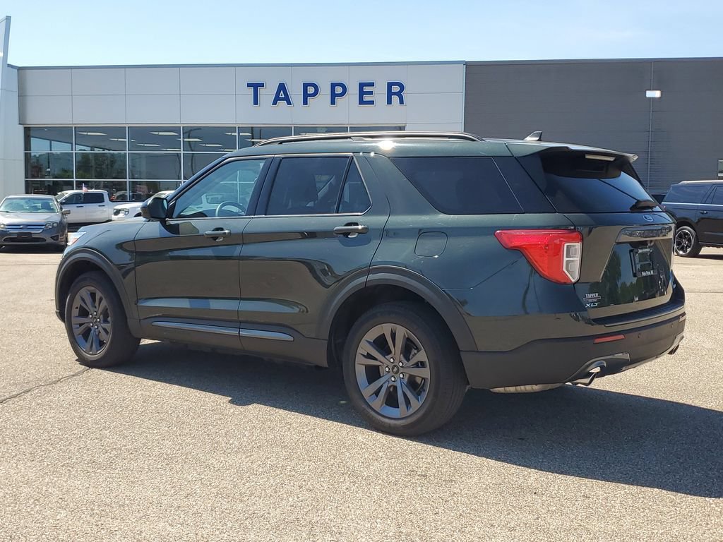Certified 2024 Ford Explorer XLT w/ Equipment Group 202A AWD/4WD image 5