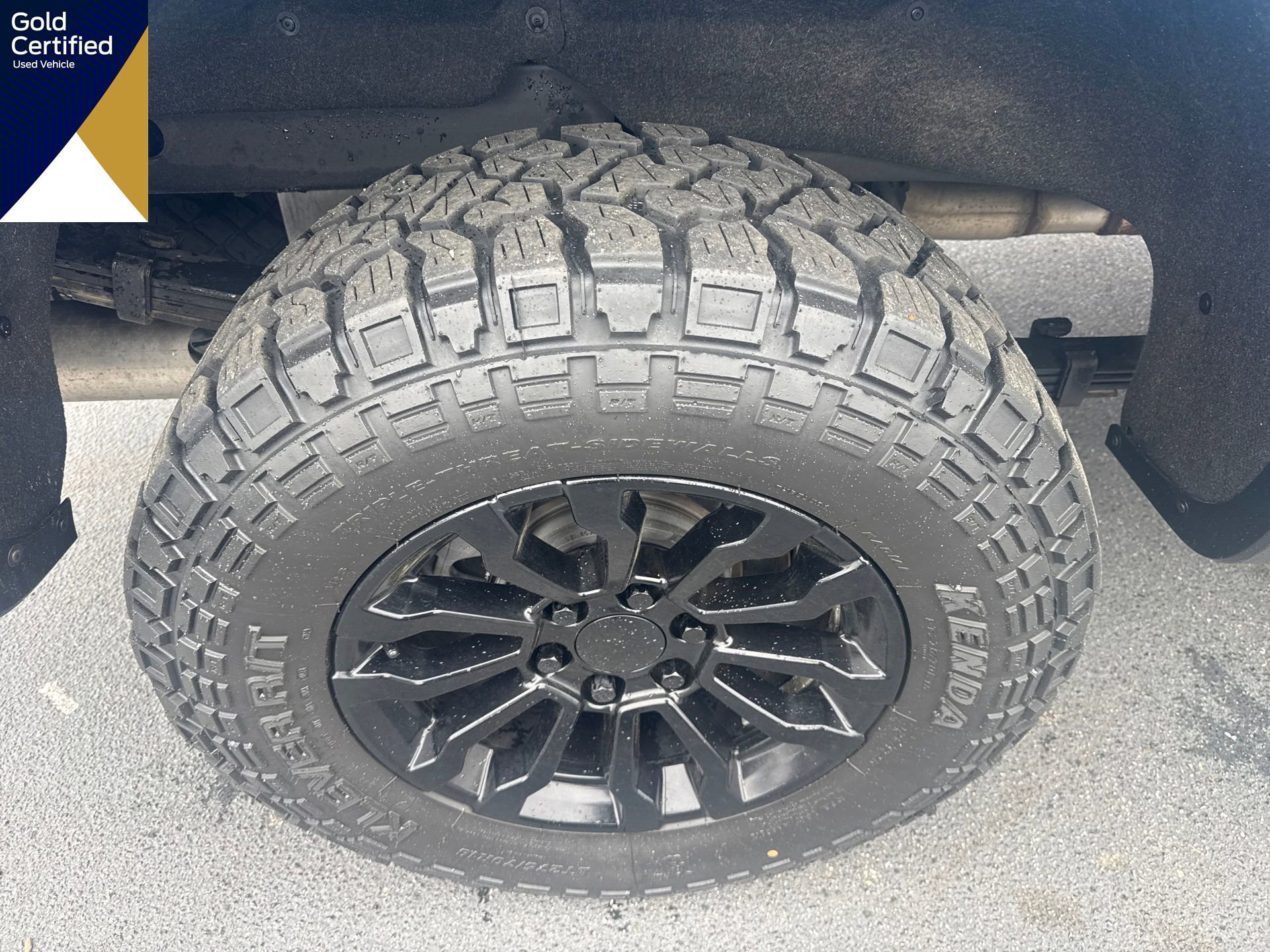 Used 2022 Chevrolet Silverado 1500 ZR2 w/ Technology Package image 11