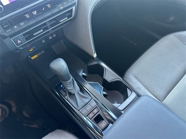 Used 2025 Toyota Camry LE w/ Convenience Package image 22