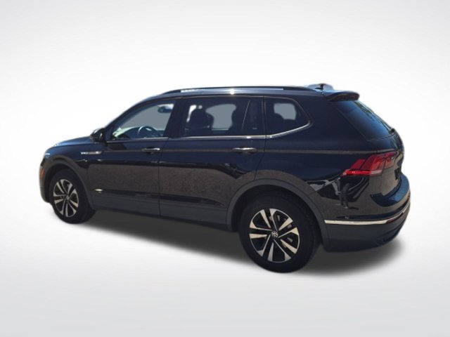 Used 2024 Volkswagen Tiguan S FWD image 5