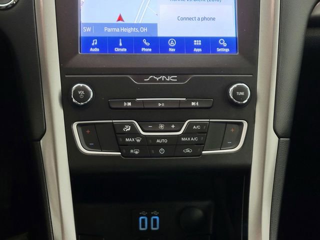 Certified 2020 Ford Fusion SE image 24