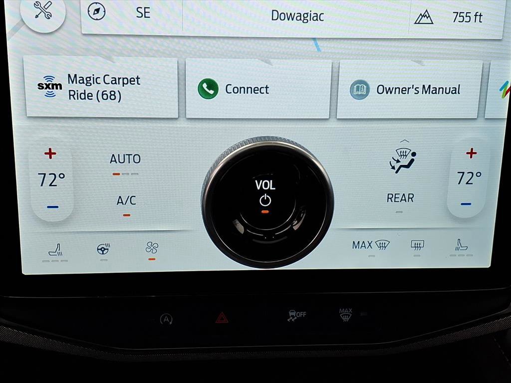 Certified 2023 Ford Expedition Platinum image 15