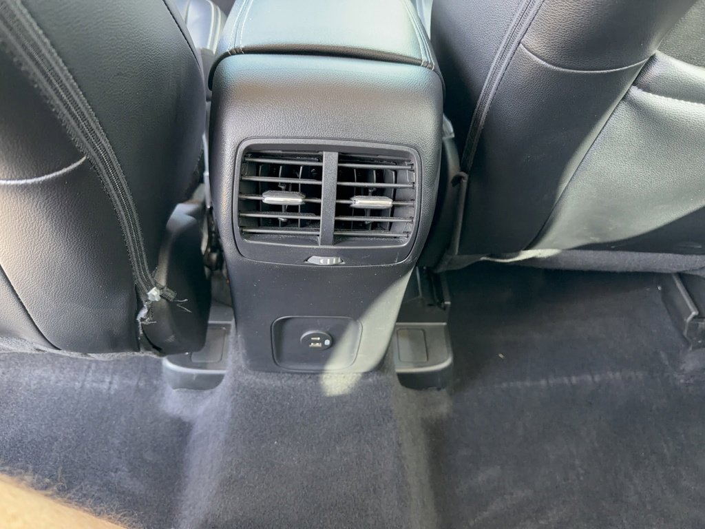 Certified 2022 Ford Escape SEL image 32