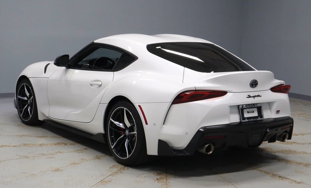 Used 2022 Toyota Supra Premium w/ Driver Assist Package image 3
