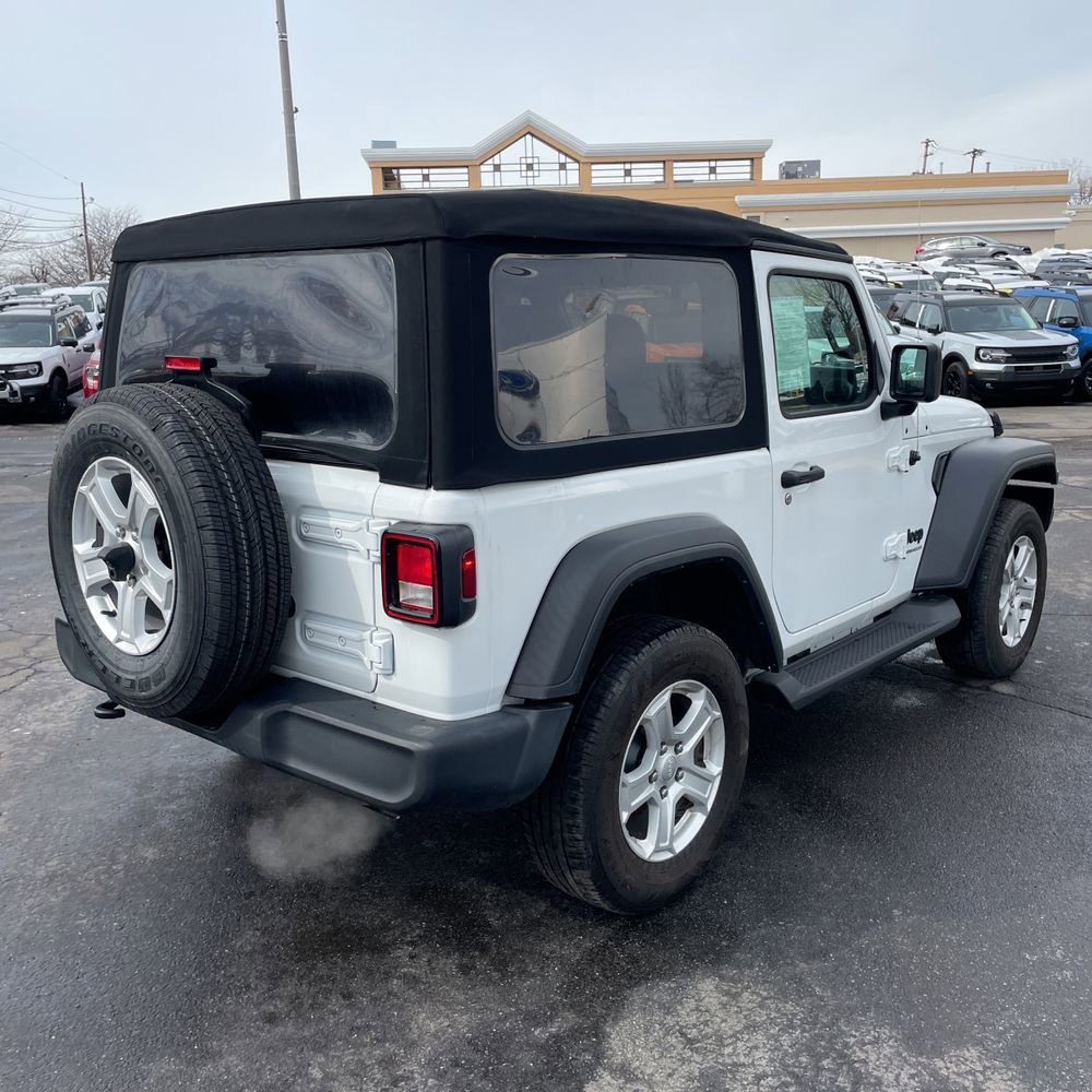 Used 2023 Jeep Wrangler Sport S image 5