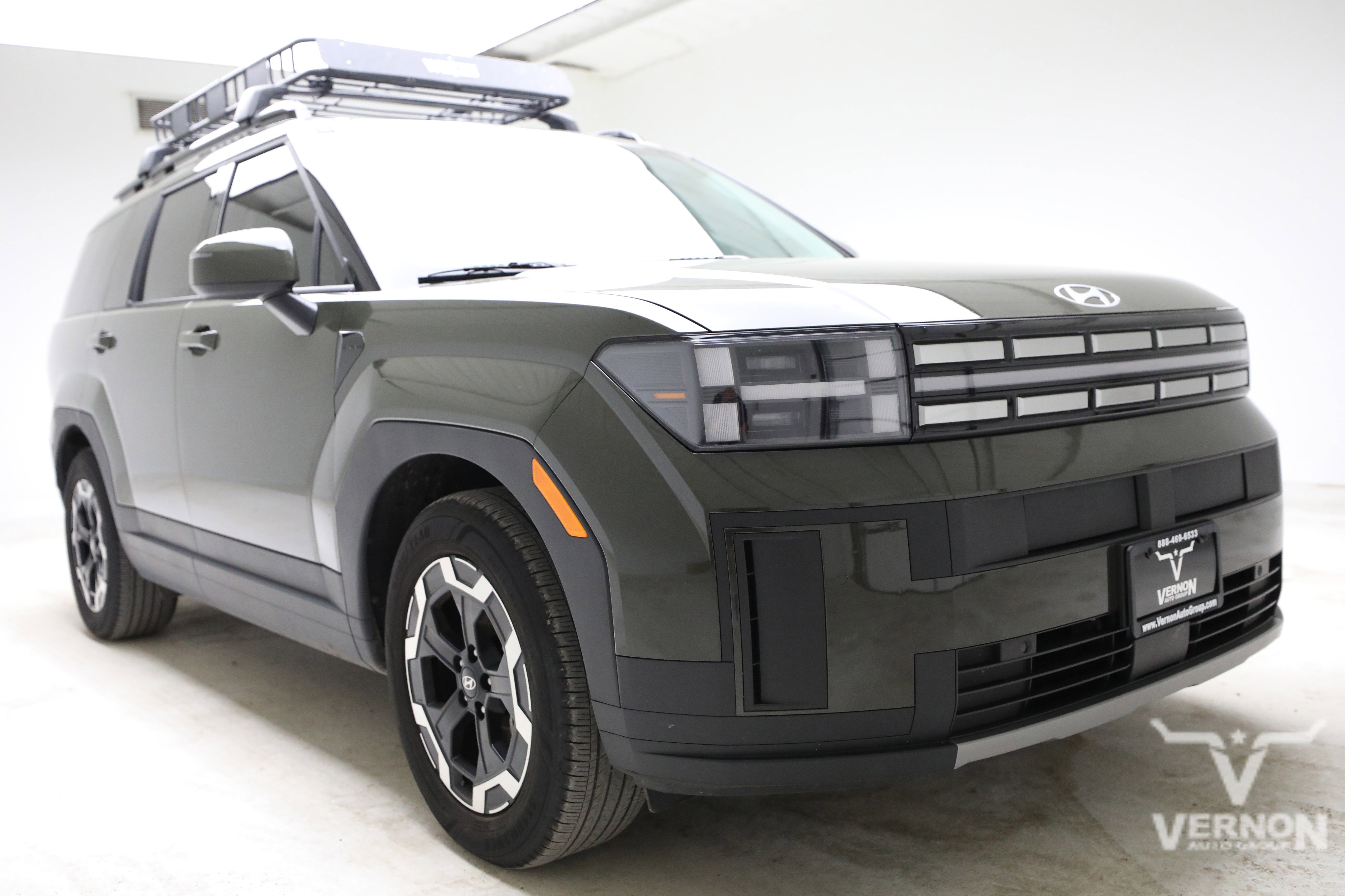 Used 2025 Hyundai Santa Fe SEL FWD image 7