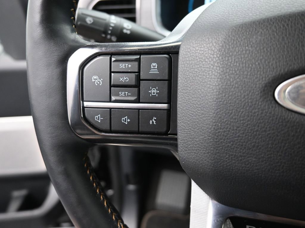 Certified 2022 Ford F150 Platinum w/ Equipment Group 701A High image 32