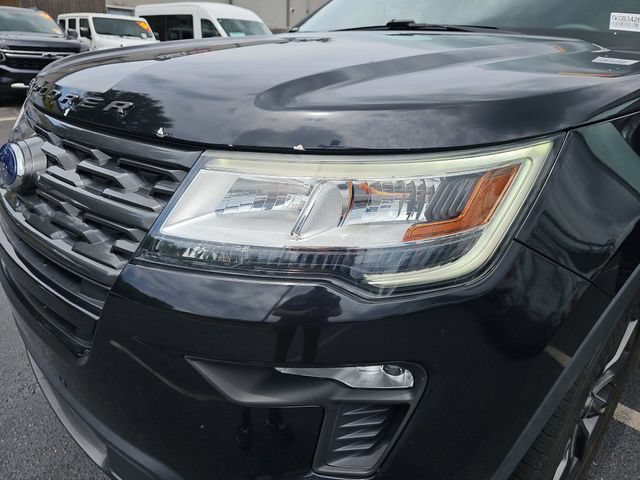 Certified 2019 Ford Explorer XLT w/ Equipment Group 202A FWD image 35