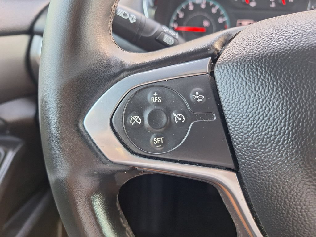 Used 2023 Chevrolet Traverse LT FWD image 15