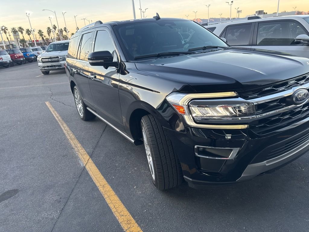 Certified 2024 Ford Expedition Limited image 4