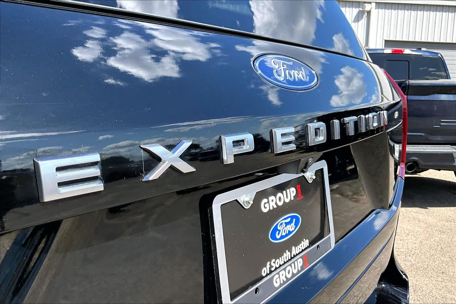 Certified 2025 Ford Expedition Active RWD image 10