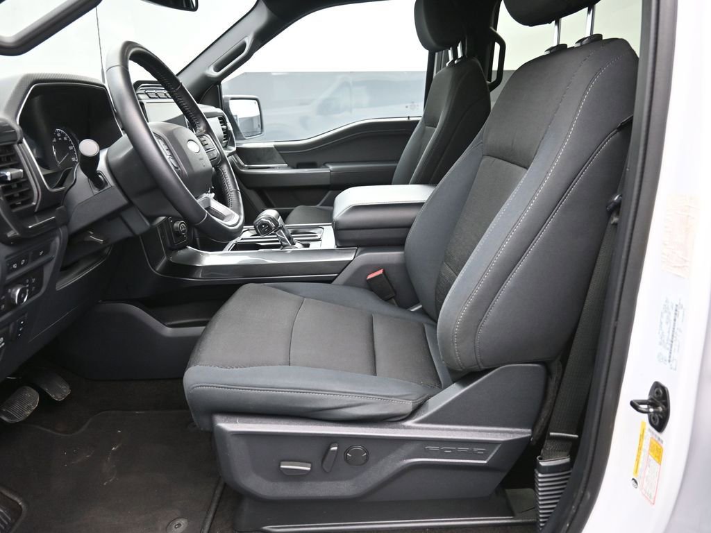 Certified 2022 Ford F150 XLT w/ Equipment Group 302A High image 21