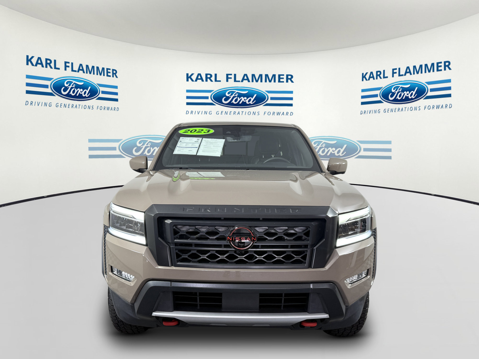Used 2023 Nissan Frontier Pro-X w/ Pro-X Premium Package RWD image 6