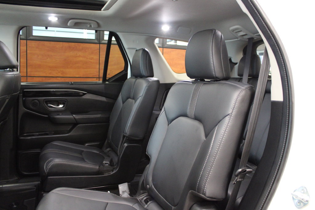 Used 2024 Honda Pilot Touring image 38
