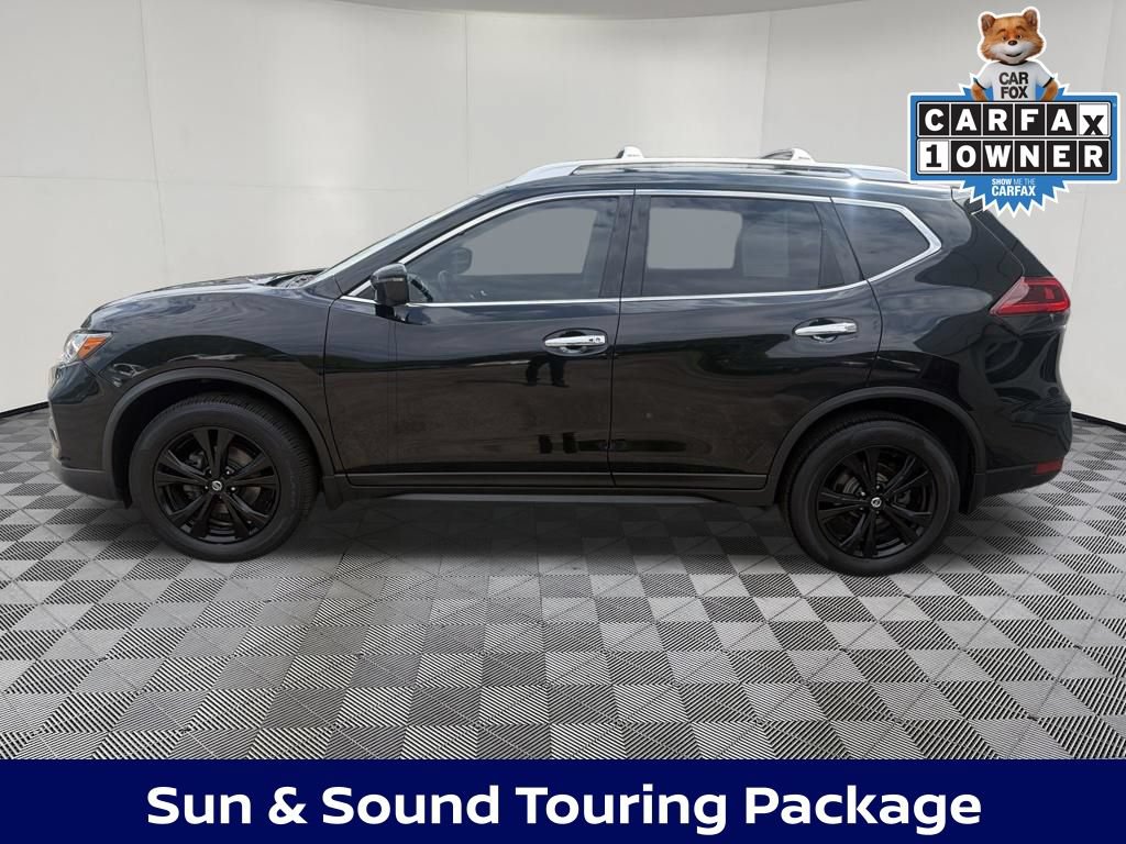 Used 2020 Nissan Rogue SV w/ Sun & Sound Touring Package AWD/4WD image 2