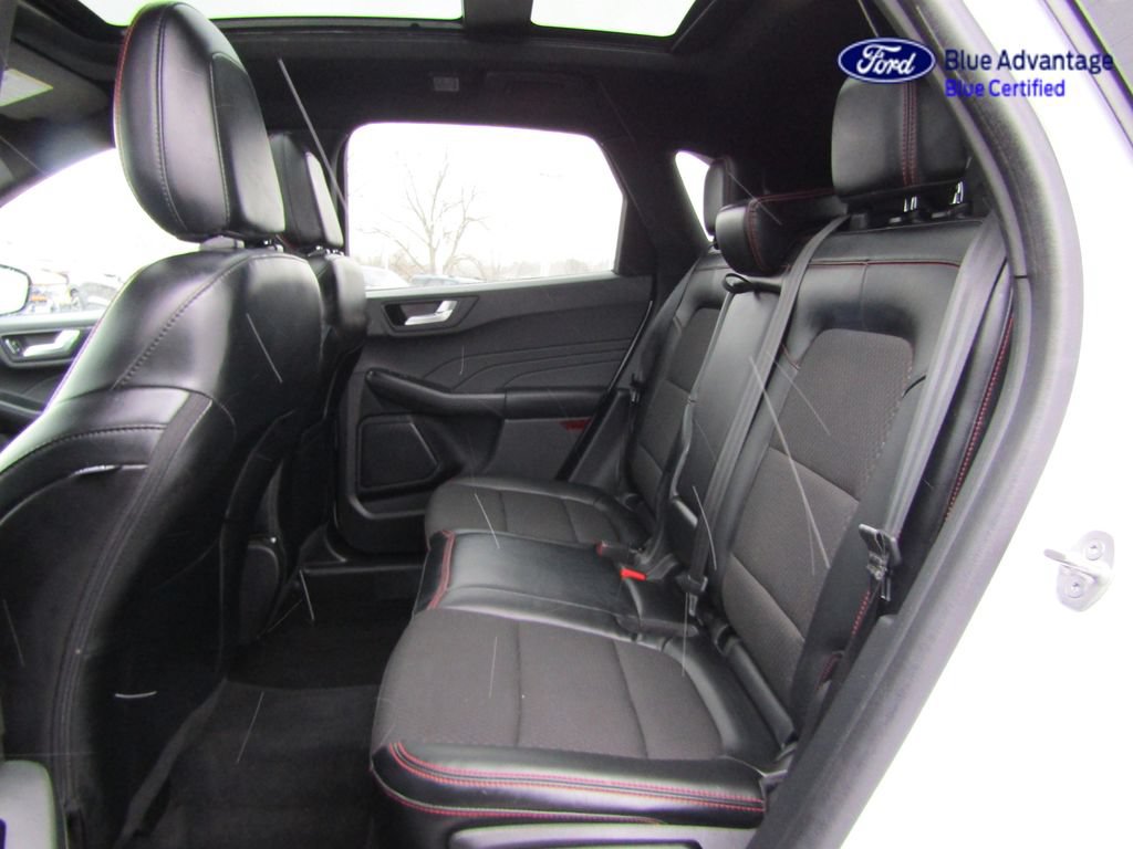 Certified 2023 Ford Escape ST-Line Select w/ Tech Pack #2 AWD/4WD image 18