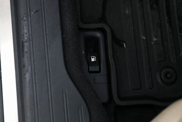 Used 2018 Subaru Outback 2.5i Limited image 31