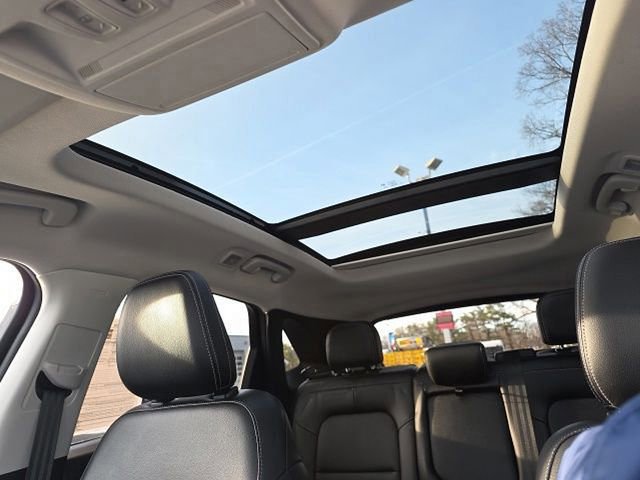 Certified 2022 Ford Escape SEL image 29