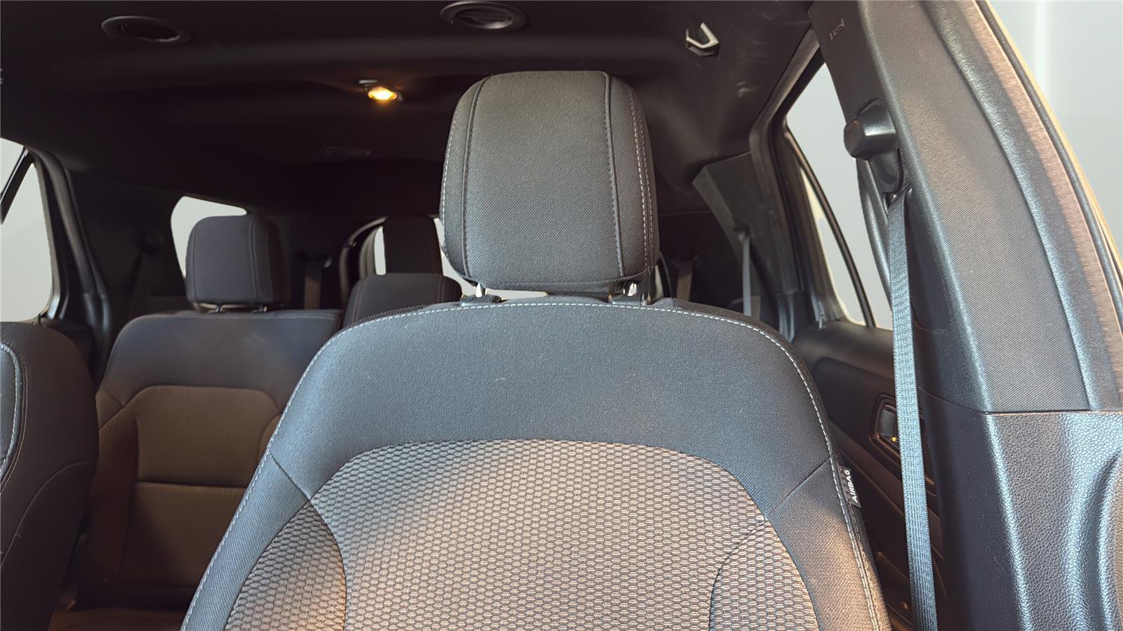 Certified 2018 Ford Explorer XLT w/ Equipment Group 201A AWD/4WD image 24