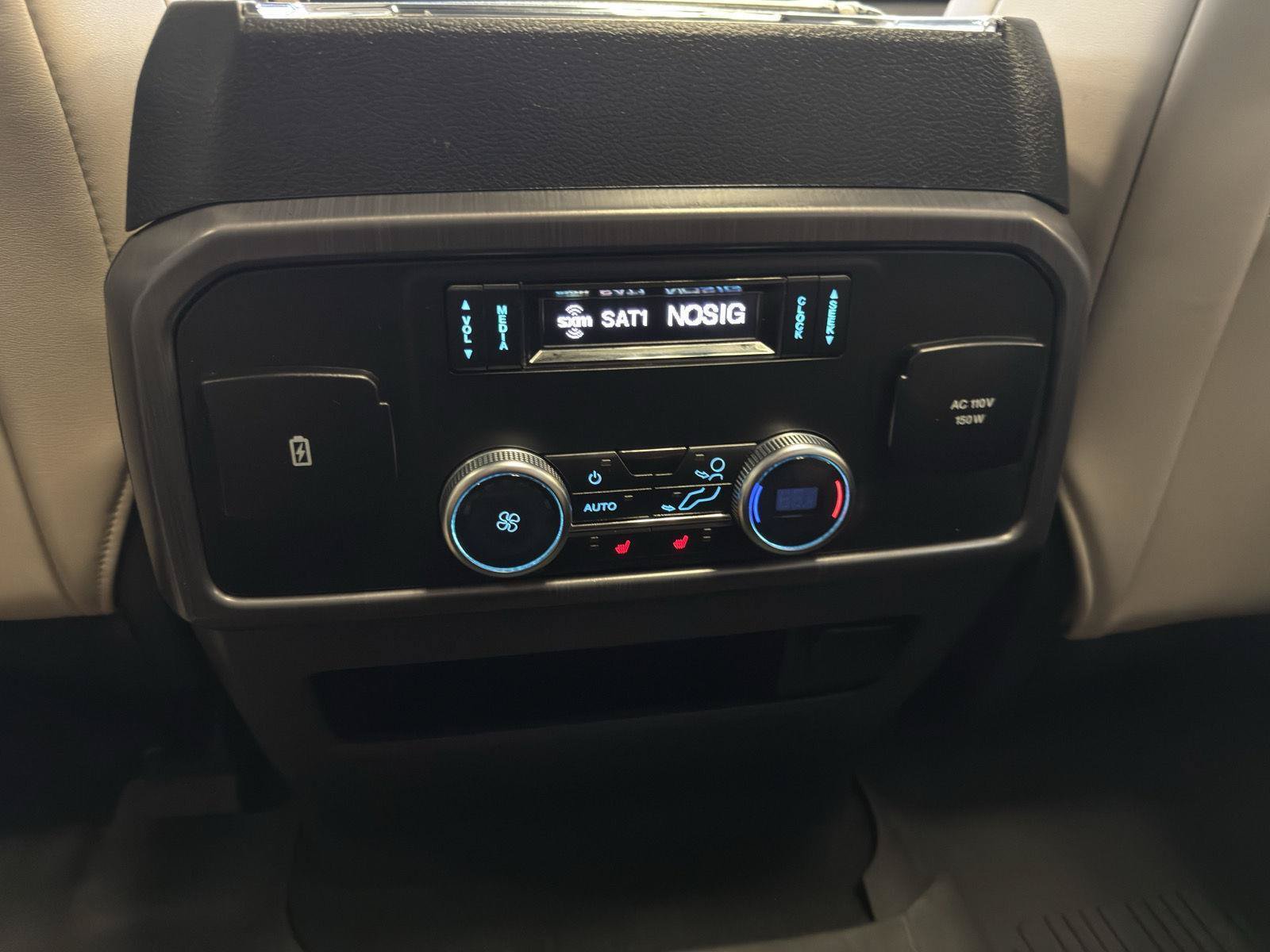 Certified 2024 Ford Expedition Max Platinum AWD/4WD image 27