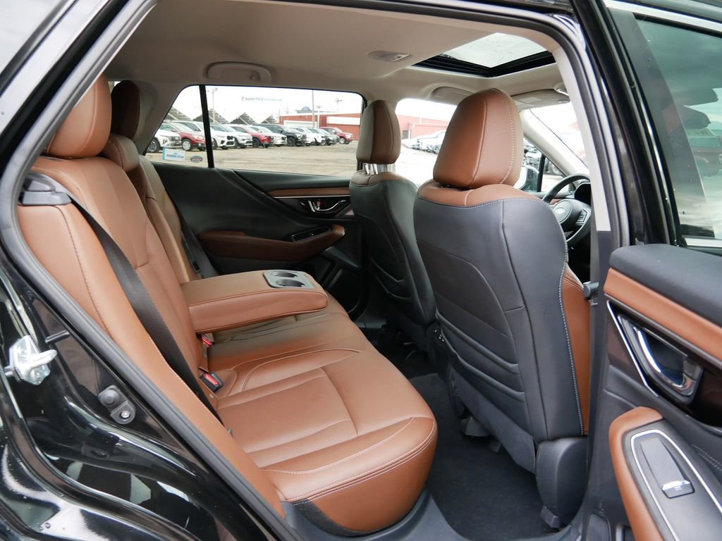 Used 2024 Subaru Outback Touring XT w/ Popular Package #2 image 9