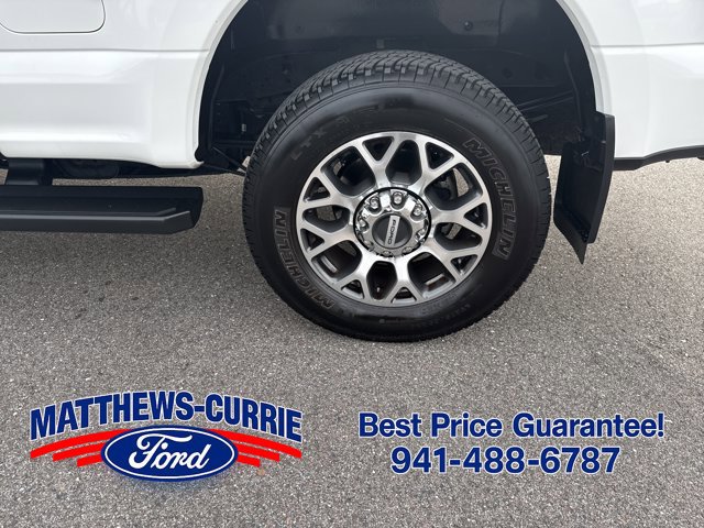 Certified 2022 Ford F250 Lariat w/ Lariat Ultimate Package AWD/4WD image 17