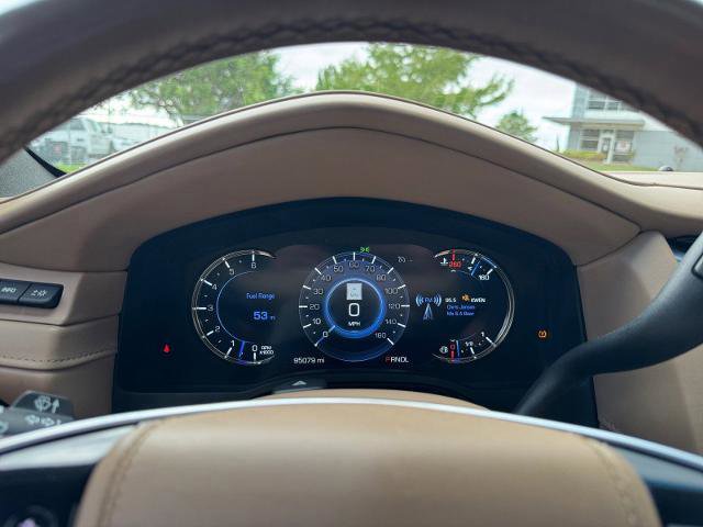 Used 2018 Cadillac Escalade Platinum AWD/4WD image 33