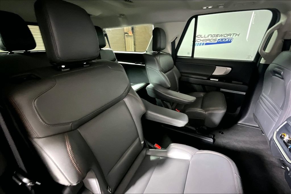 Certified 2025 Ford Expedition Max Active AWD/4WD image 22