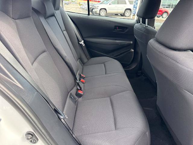 Used 2025 Toyota Corolla LE FWD image 8