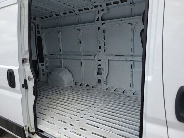 Used 2023 RAM ProMaster 2500 FWD image 8