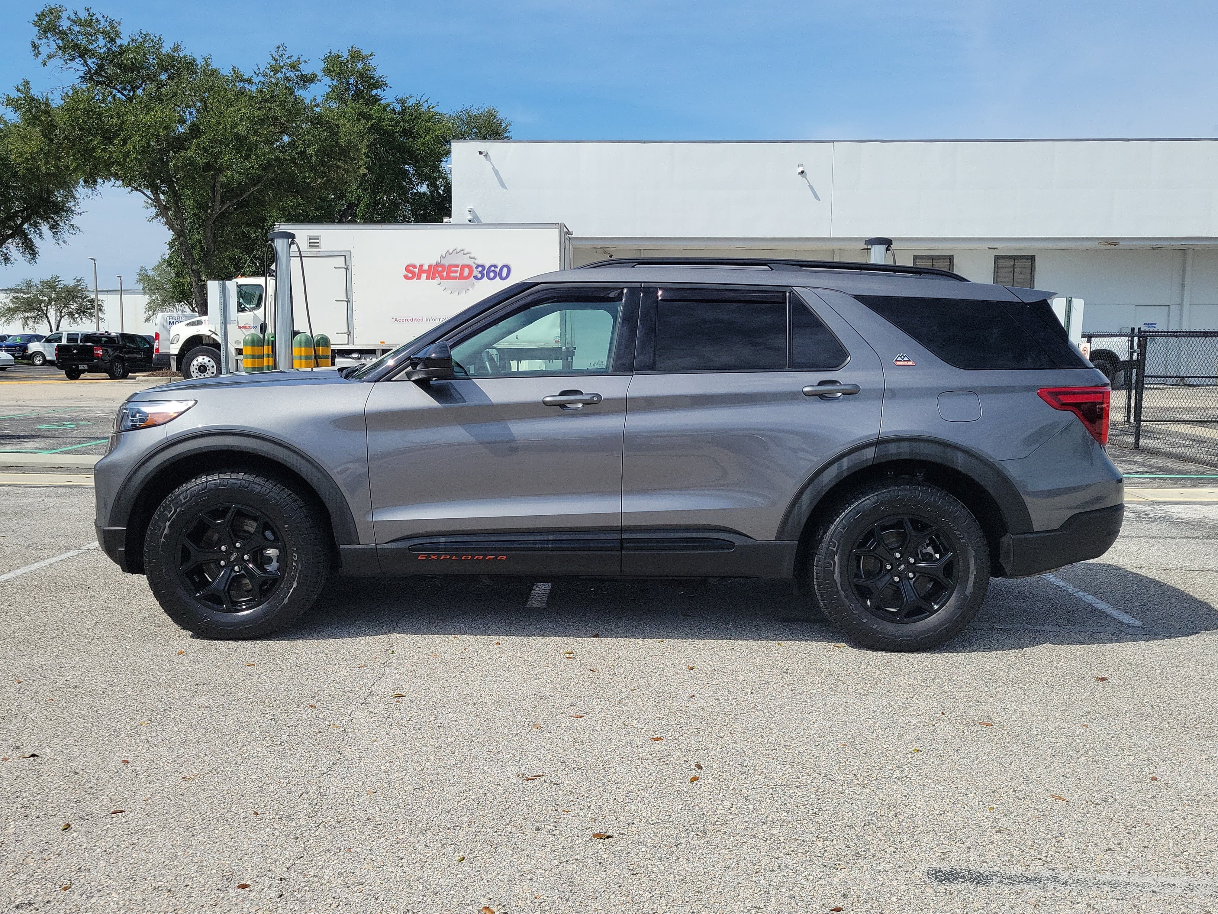 Certified 2024 Ford Explorer Timberline w/ Timberline Technology Package AWD/4WD image 6