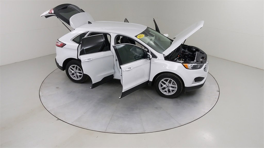 Certified 2022 Ford Edge SEL image 45