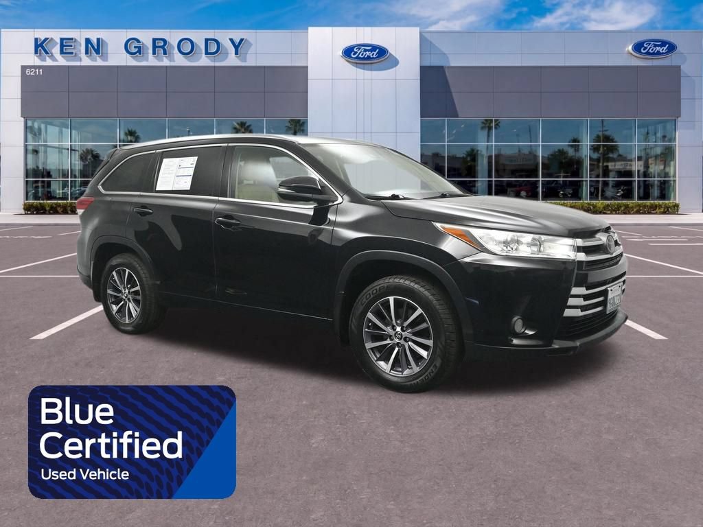 Used 2018 Toyota Highlander XLE AWD/4WD image 1