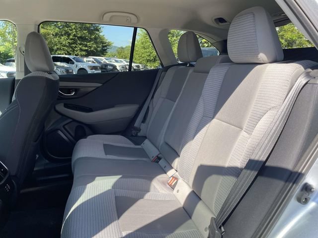 Used 2024 Subaru Outback Premium AWD/4WD image 15