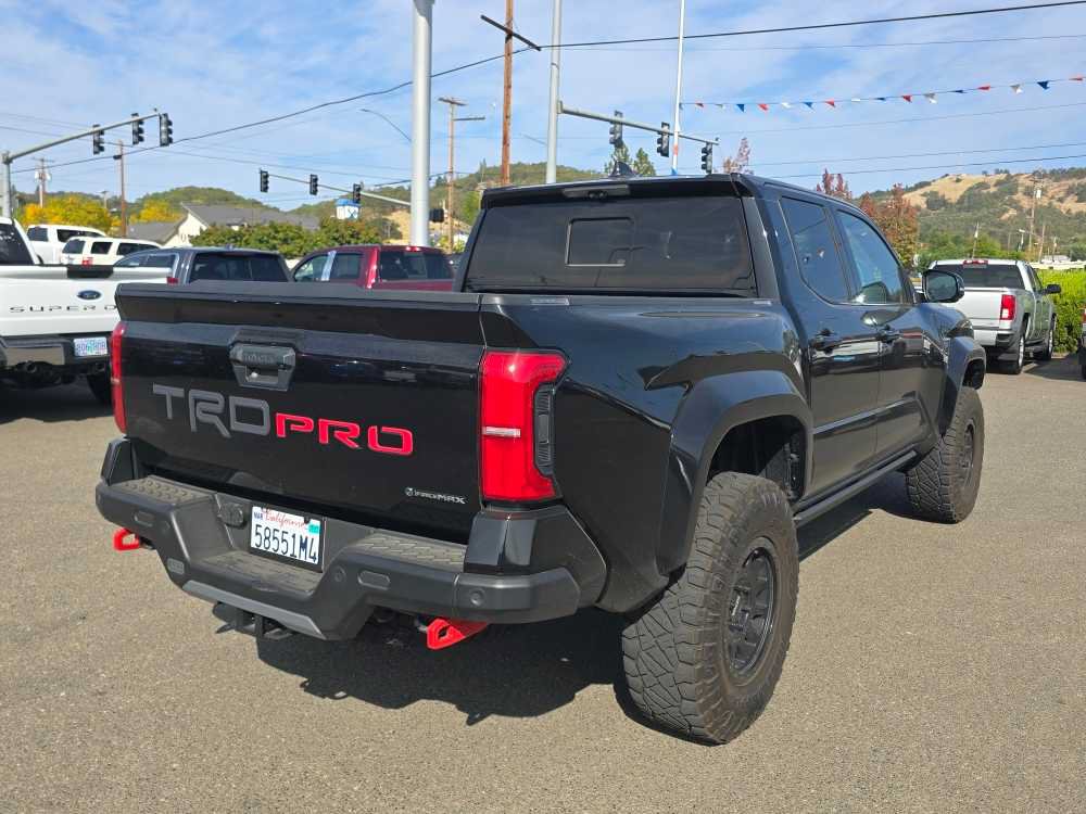 Used 2025 Toyota Tacoma TRD Pro AWD/4WD image 10