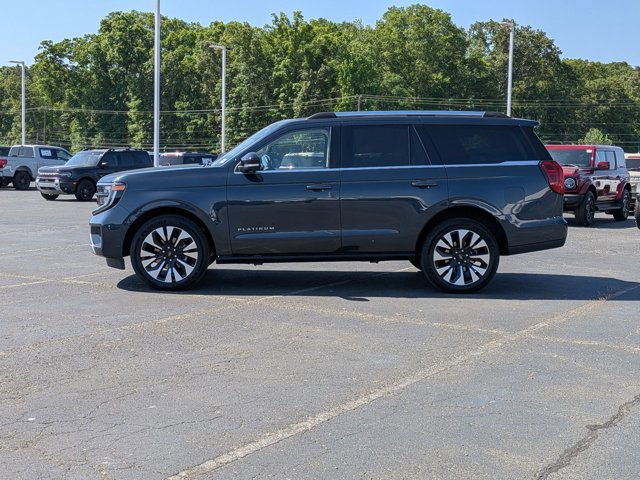 Certified 2025 Ford Expedition Platinum w/ Driver's Package AWD/4WD image 7