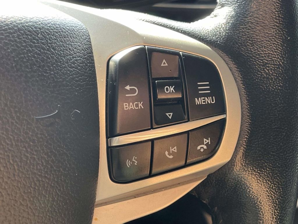 Certified 2021 Ford Explorer XLT w/ Equipment Group 202A image 11