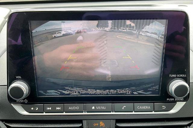 Used 2025 Nissan Altima 2.5 SV FWD image 21