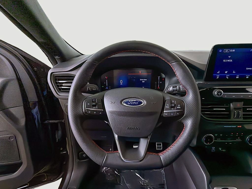Certified 2023 Ford Escape ST-Line AWD/4WD image 29