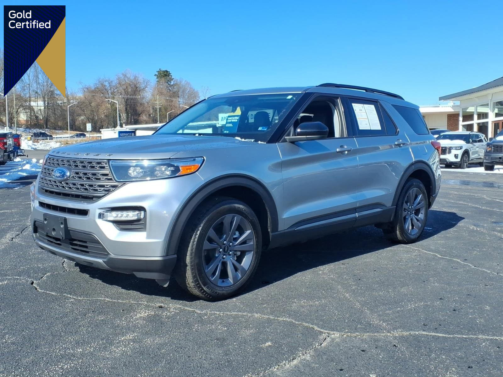 Certified 2022 Ford Explorer XLT w/ Equipment Group 202A
