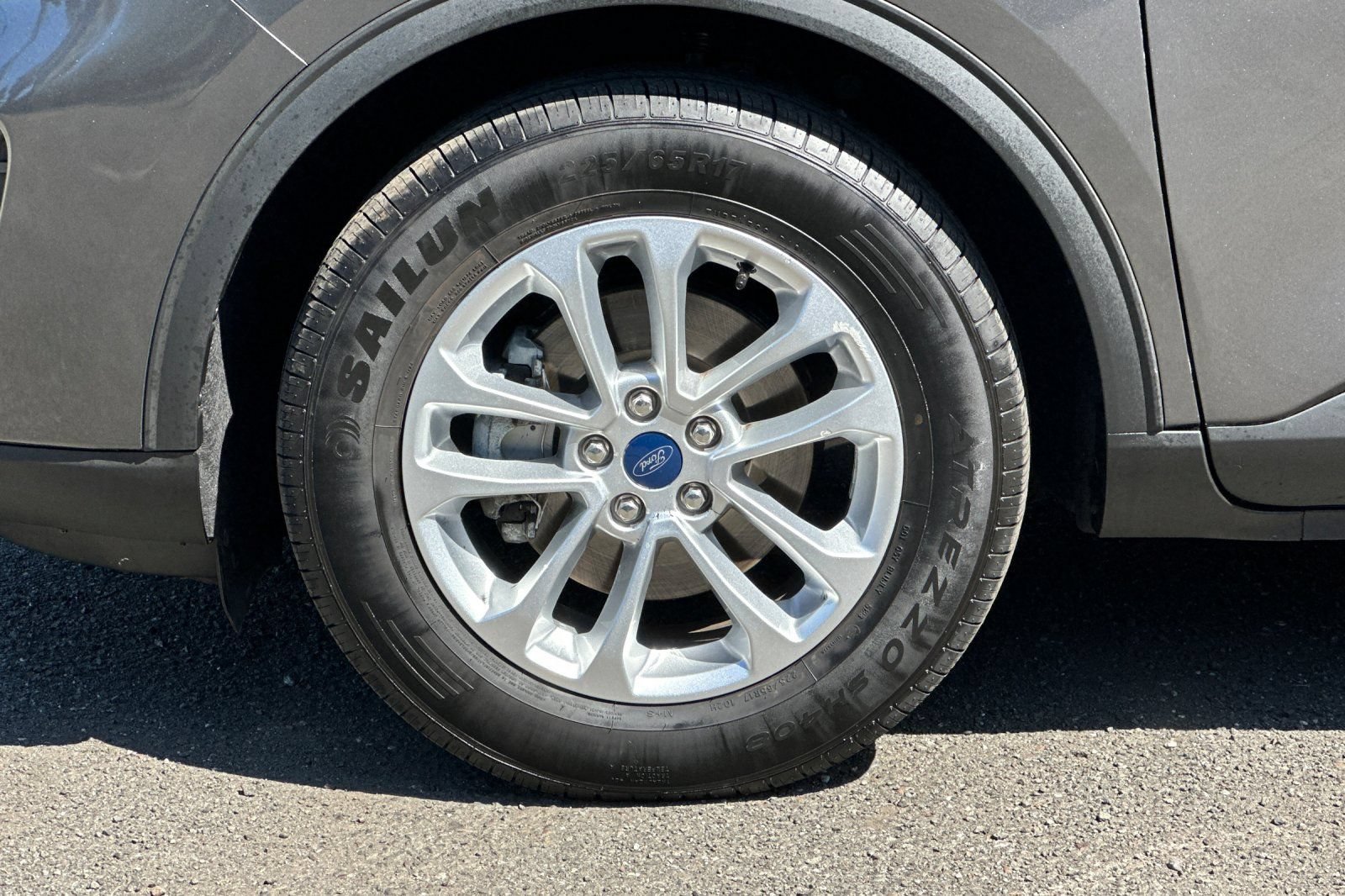 Certified 2020 Ford Escape SE AWD/4WD image 43