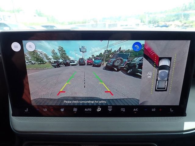 Certified 2025 Ford Maverick Tremor AWD/4WD image 28
