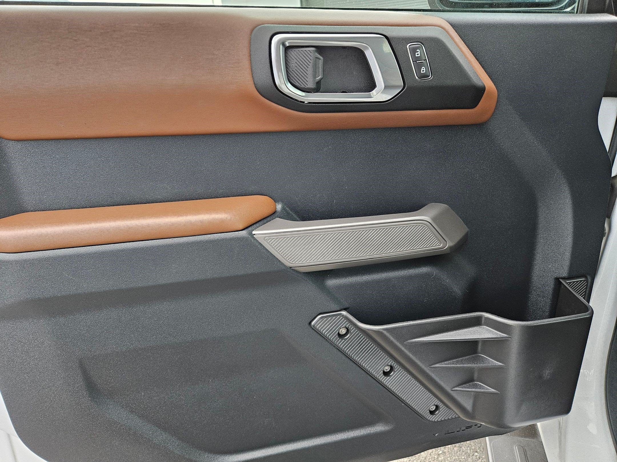 Certified 2022 Ford Bronco Outer Banks AWD/4WD image 14
